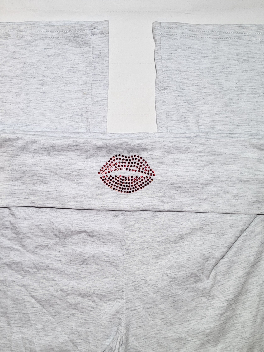 Forever 21 Gray Foldover Yoga Pants With Rhinestone Lips